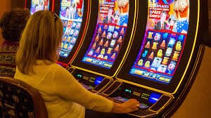 Myanmar ကစားသမားများ Sportsbook Odds စစ်ဆေးနေသောမြင်ကွင်း